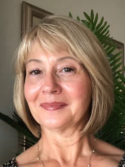 Charmaine Kruger