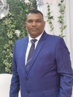 Elton Naidoo