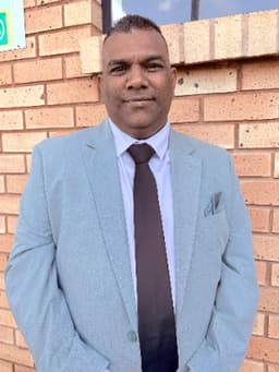 Elton Naidoo