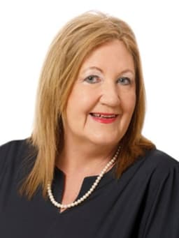 Tracey Neat