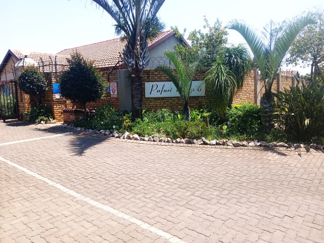 Listing photo