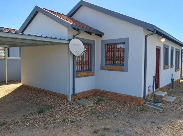 Listing photo