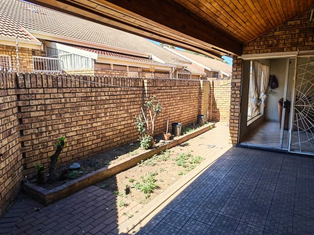 Listing photo