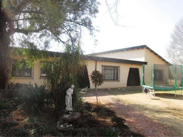Listing photo