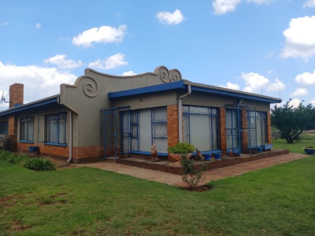 Listing photo