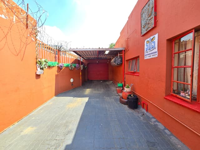 Listing photo