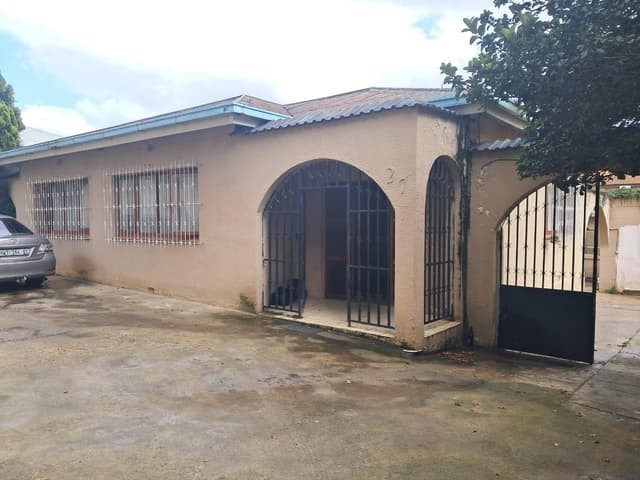 Listing photo