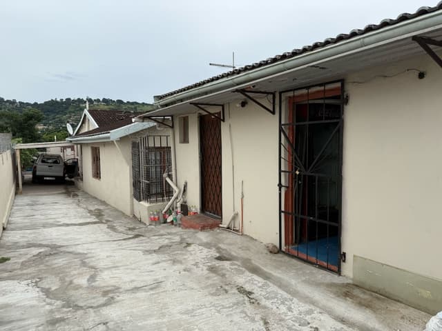 Listing photo