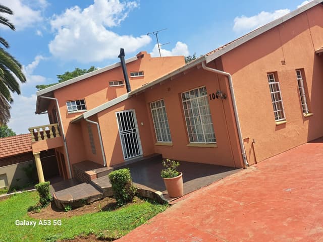 Listing photo