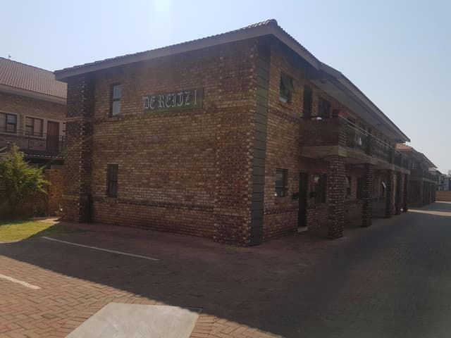 Listing photo