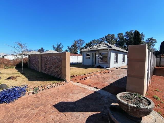 Listing photo