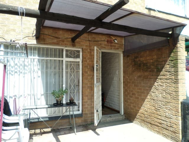 Listing photo