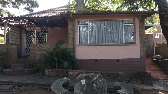 Listing photo
