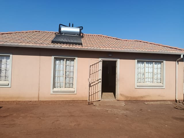 Listing photo