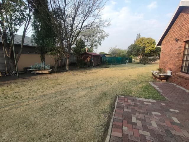 Listing photo