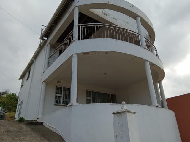 Listing photo