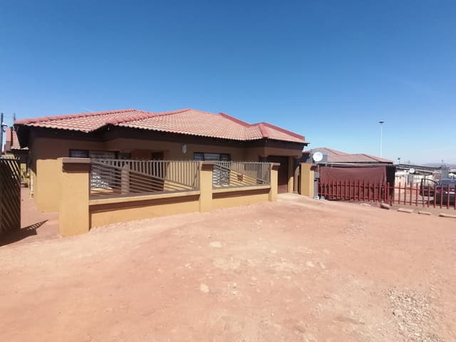 Listing photo