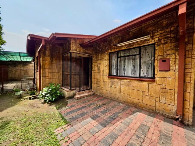 Listing photo