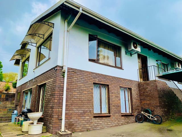 Listing photo