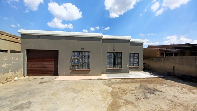 Listing photo