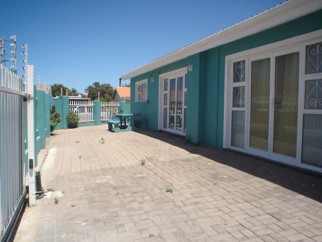 Listing photo