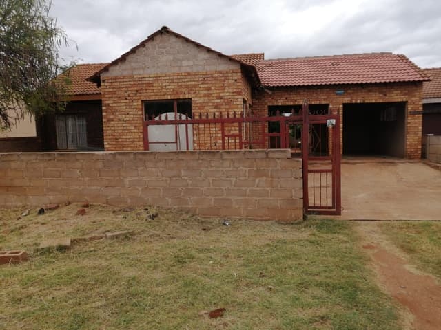 Listing photo