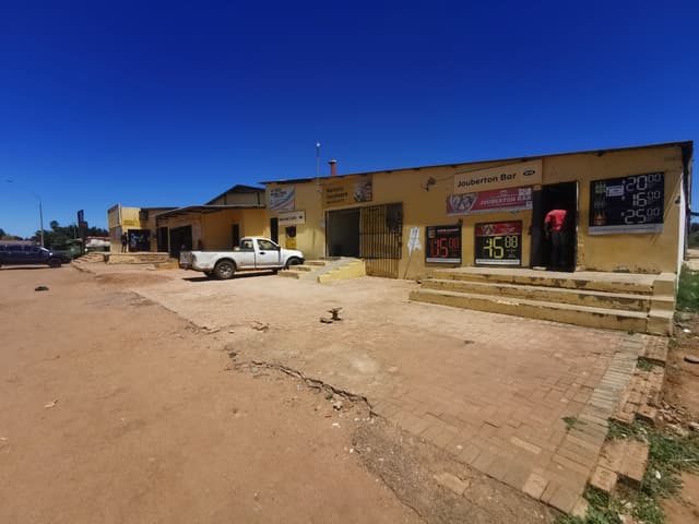 Listing photo