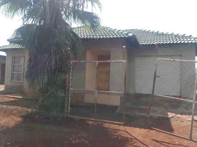 Listing photo