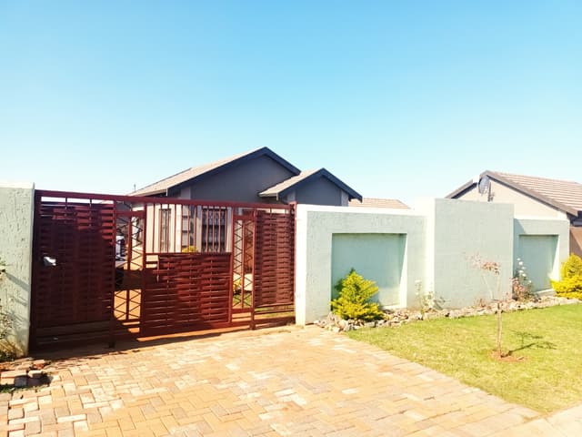 Listing photo
