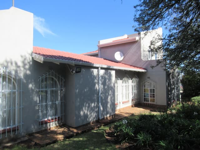 Listing photo
