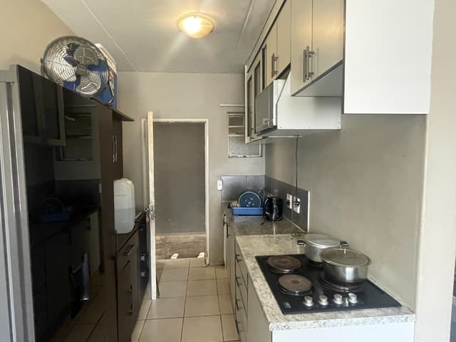 Listing photo