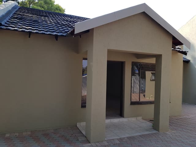 Listing photo