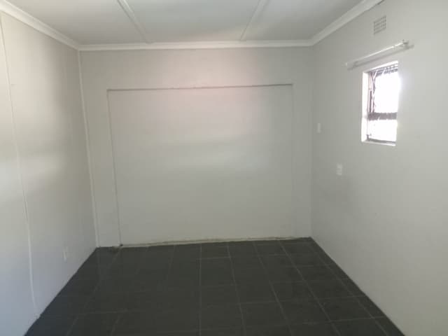 Listing photo