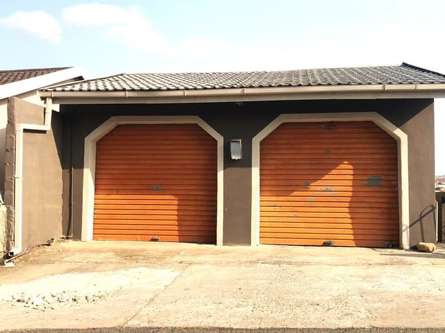 Listing photo