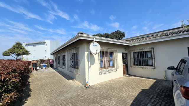 Listing photo