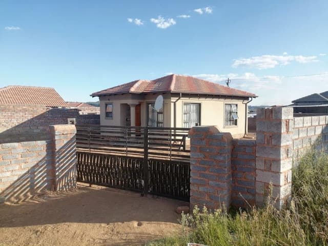 Listing photo