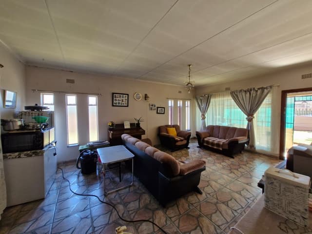Listing photo