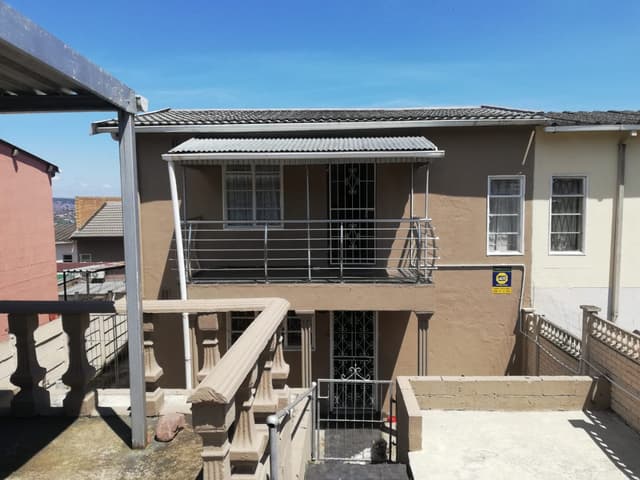 Listing photo