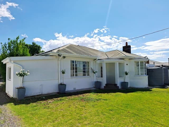 Listing photo