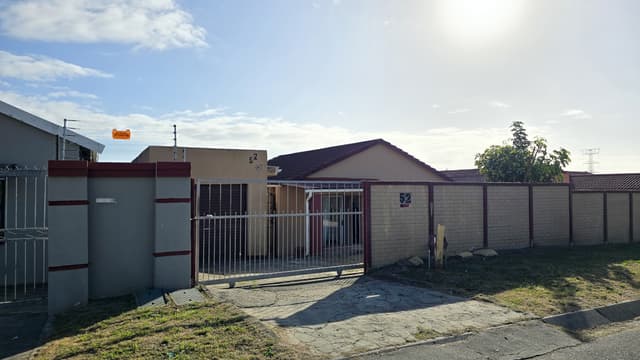 Listing photo
