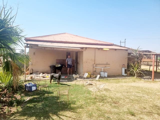 Listing photo