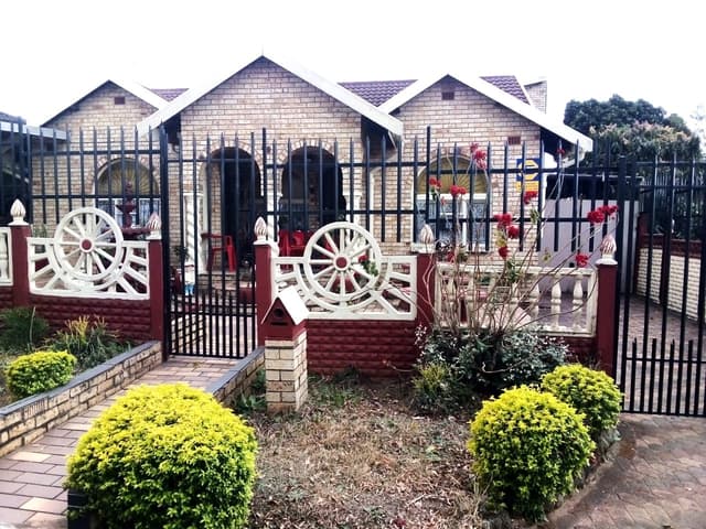 Listing photo