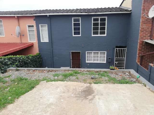 Listing photo