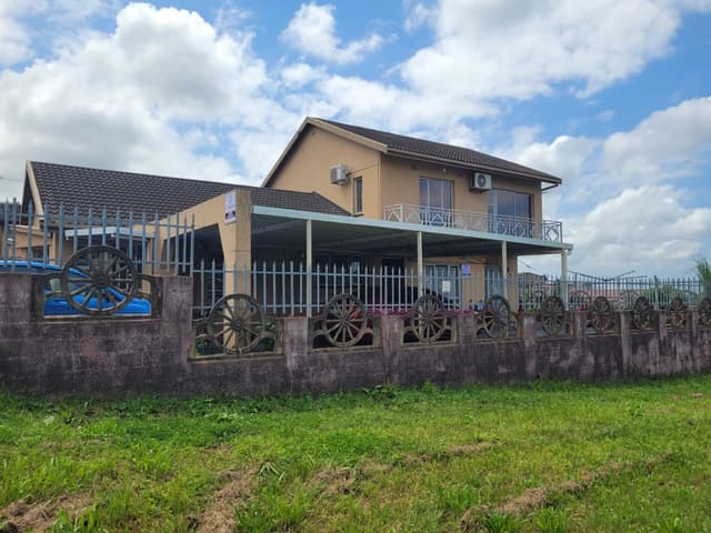 Listing photo