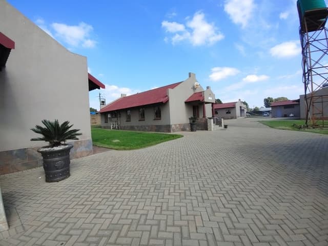 Listing photo