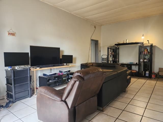 Listing photo