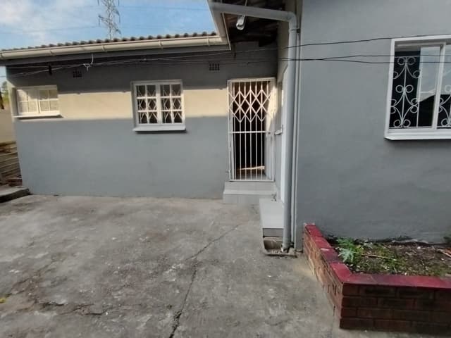 Listing photo