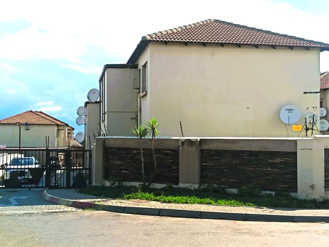 Listing photo