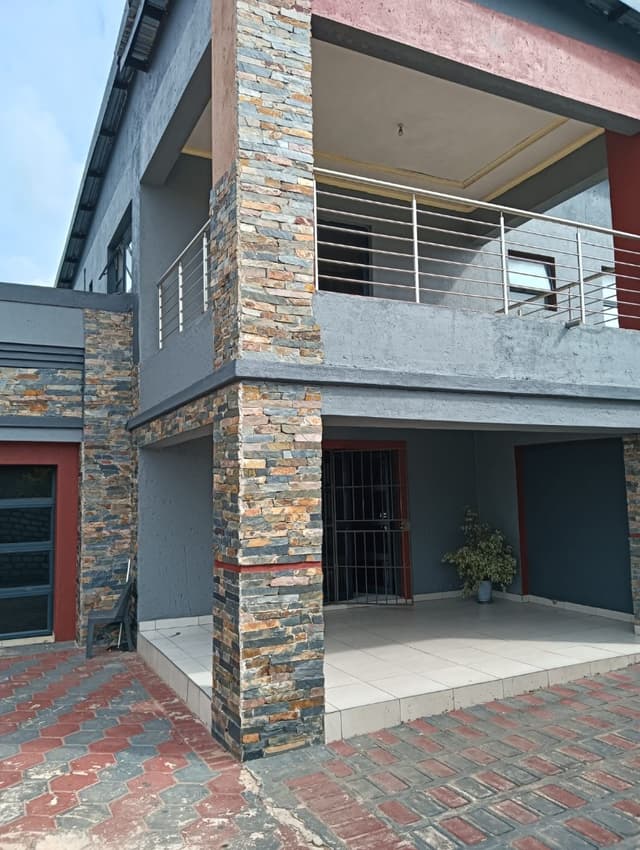 Listing photo