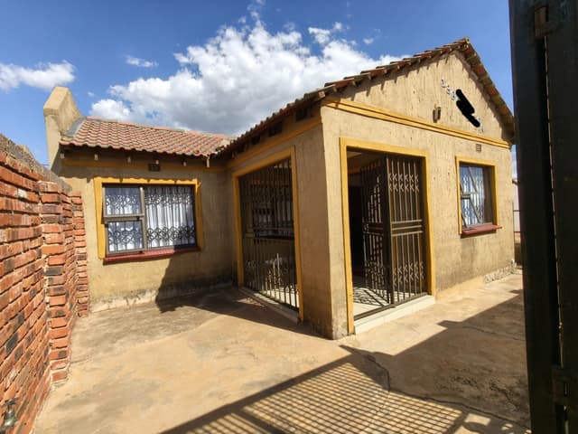 Listing photo